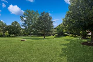 6401 Davidson Court, Gurnee, IL 60031
