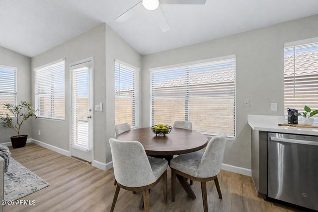 15208 W EUREKA Trail, Surprise, AZ 85374