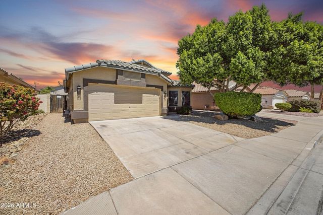 15208 W EUREKA Trail, Surprise, AZ 85374
