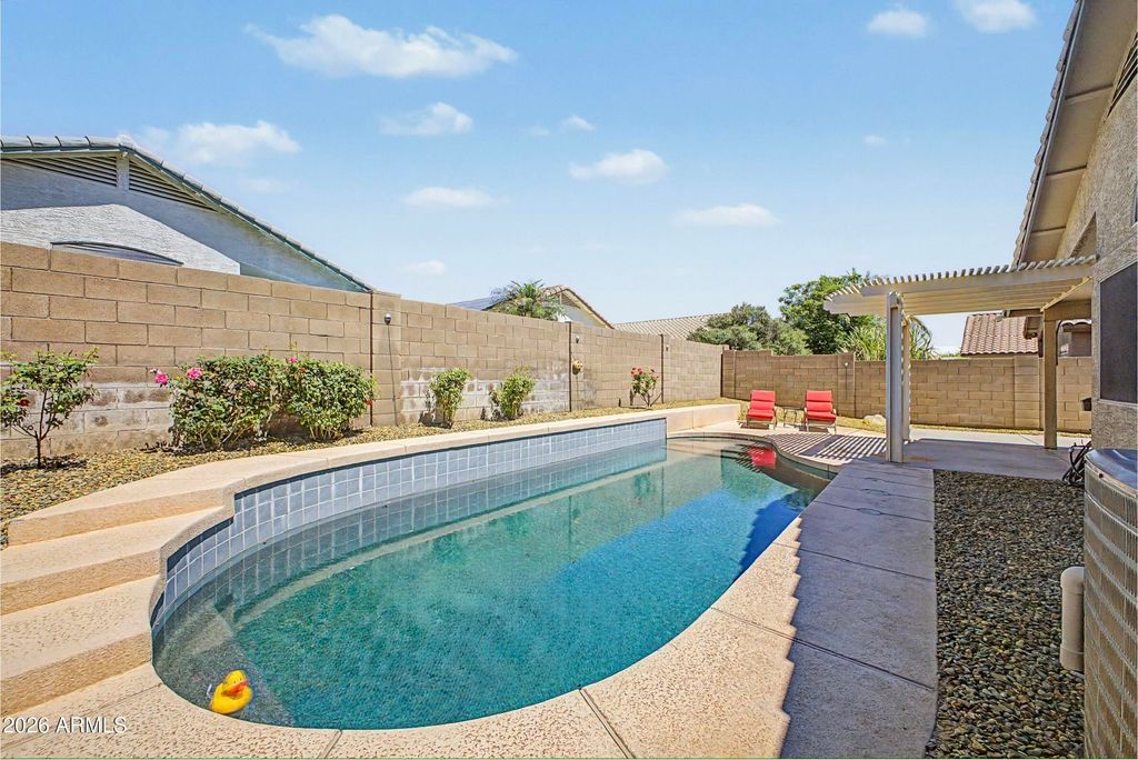 15208 W EUREKA Trail, Surprise, AZ 85374