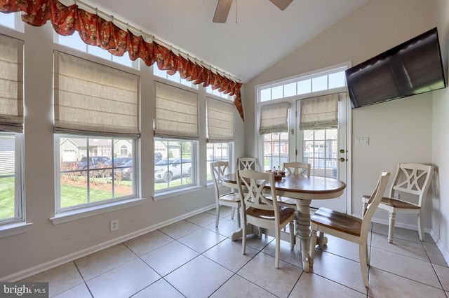 1506 SYCAMORE TER, York, PA 17403