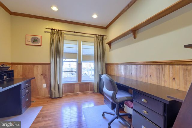 1506 SYCAMORE TER, York, PA 17403
