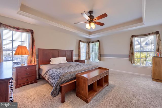 1506 SYCAMORE TER, York, PA 17403