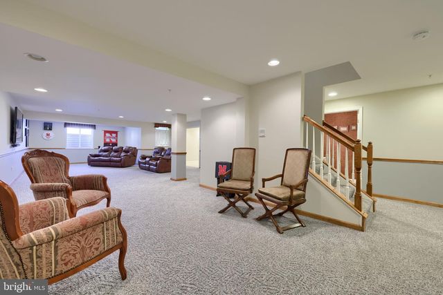 1506 SYCAMORE TER, York, PA 17403