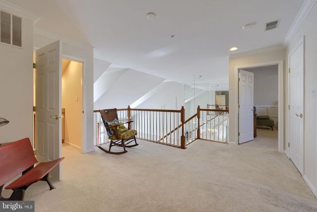 1506 SYCAMORE TER, York, PA 17403