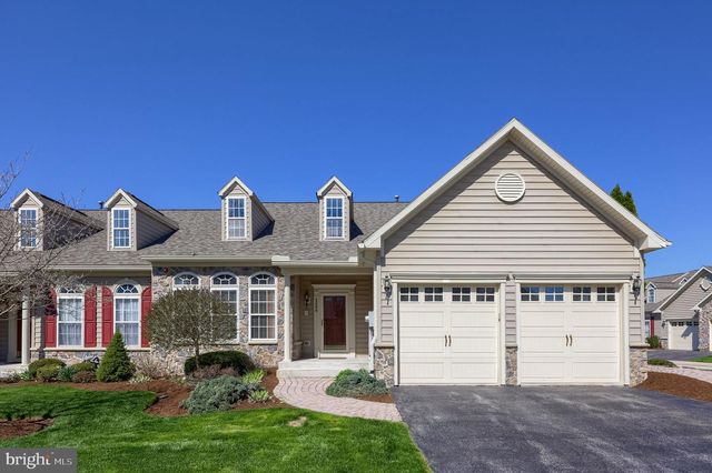 1506 SYCAMORE TER, York, PA 17403