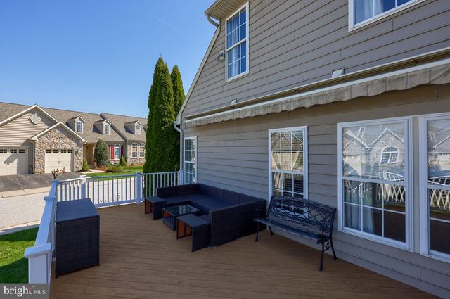 1506 SYCAMORE TER, York, PA 17403