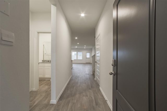 2209 Laurel Bloom Ln, Sealy, TX 77474