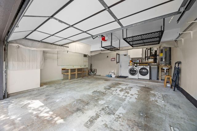 7447 Cambridge Street 117, Houston, TX 77054