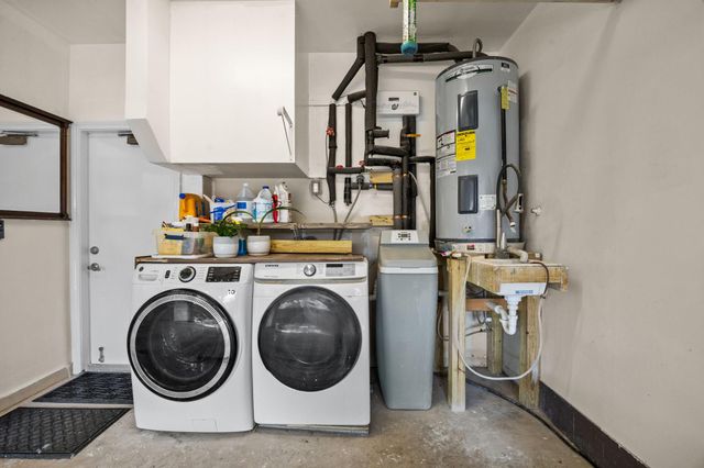 7447 Cambridge Street 117, Houston, TX 77054