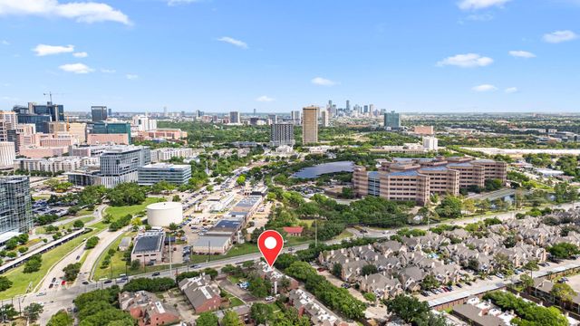 7447 Cambridge Street 117, Houston, TX 77054