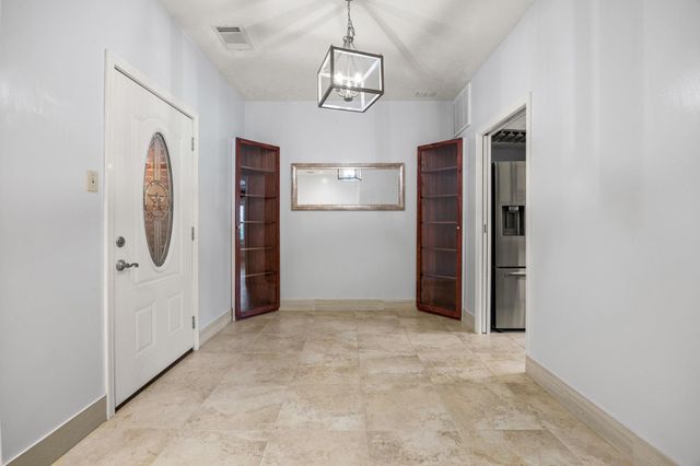 7447 Cambridge Street 117, Houston, TX 77054