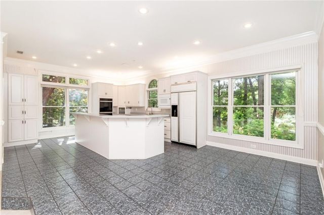 2708 Churchbell Drive, Mobile, AL 36695