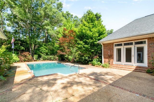 2708 Churchbell Drive, Mobile, AL 36695