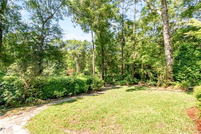 2708 Churchbell Drive, Mobile, AL 36695