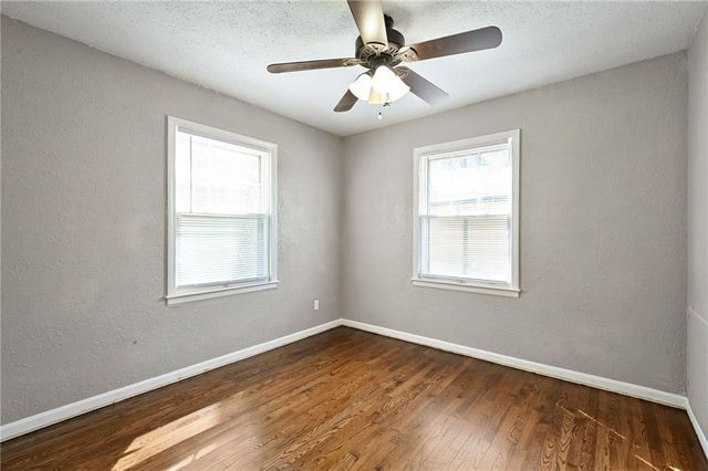 8809 E 73rd Street, Raytown, MO 64133