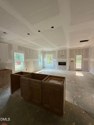 713 Crestview Drive, Durham, NC 27712