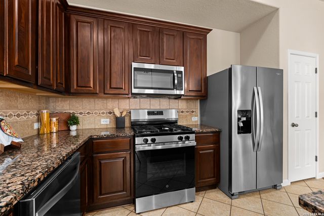 25047 MC BRIDE DR, San Antonio, TX 78255