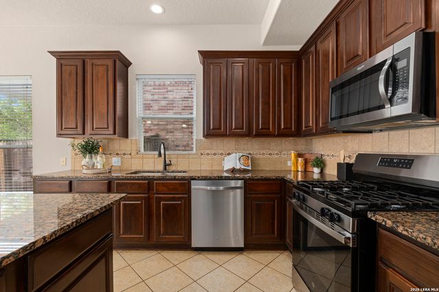 25047 MC BRIDE DR, San Antonio, TX 78255