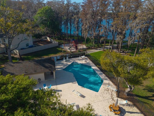 5215 CORVETTE DRIVE, Tampa, FL 33624