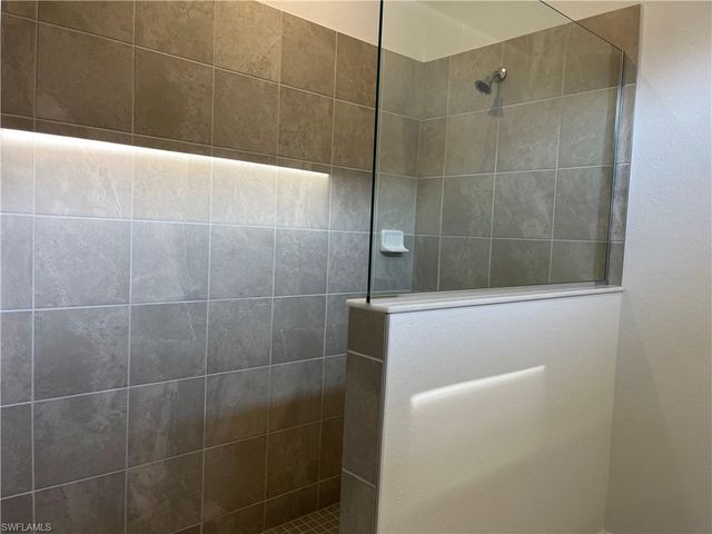 15040 Palamos CIR NW, Fort Myers, FL 33905