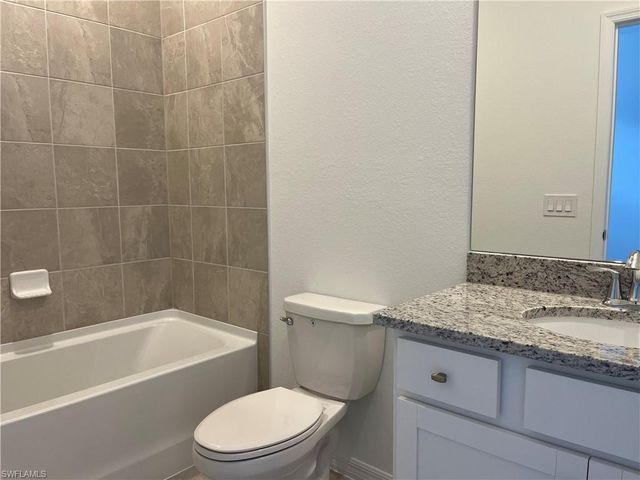 15040 Palamos CIR NW, Fort Myers, FL 33905