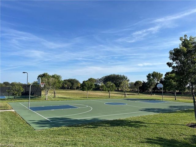 15040 Palamos CIR NW, Fort Myers, FL 33905