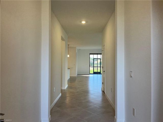 15040 Palamos CIR NW, Fort Myers, FL 33905