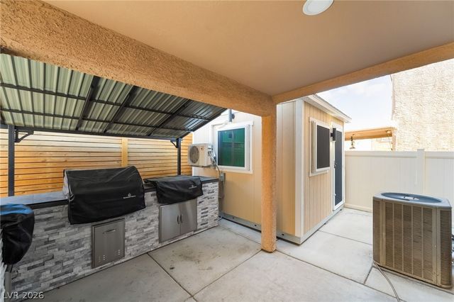 5121 Charlie Ct., Las Vegas, NV 89122
