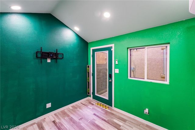 5121 Charlie Ct., Las Vegas, NV 89122