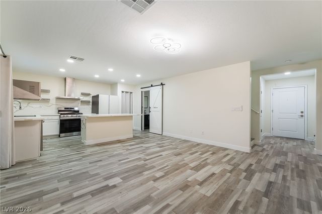 5121 Charlie Ct., Las Vegas, NV 89122