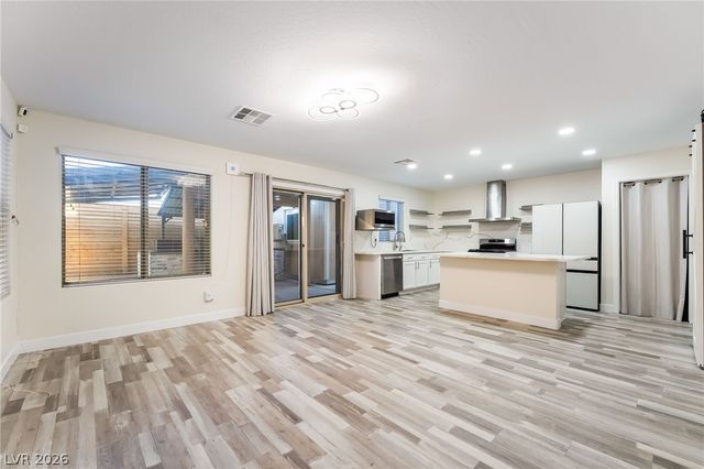5121 Charlie Ct., Las Vegas, NV 89122