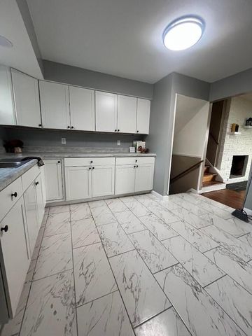 4366 E Mound Street, Columbus, OH 43227