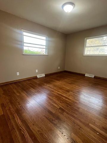 4366 E Mound Street, Columbus, OH 43227