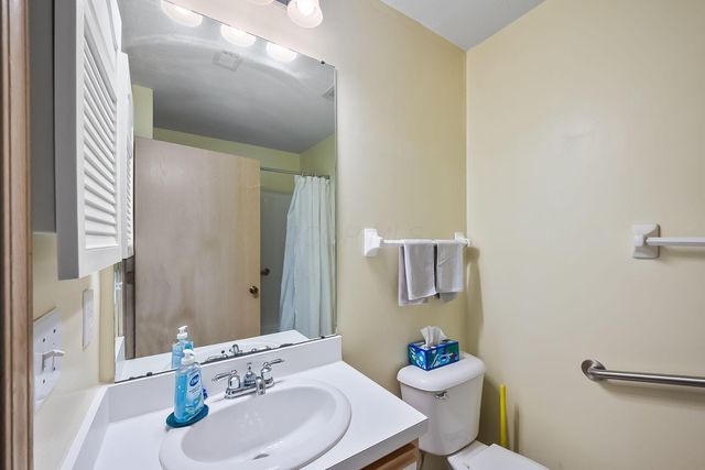 2546 TIMBERSIDE Drive, Columbus, OH 43235