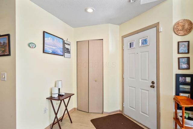 2546 TIMBERSIDE Drive, Columbus, OH 43235