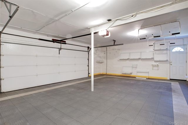 189 Rockaway Avenue, Garden City, NY 11530