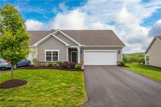 55 Hawthorne Drive, Chartiers, PA 15301