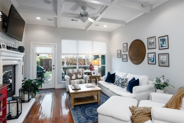 4623 W Amherst Avenue, Dallas, TX 75209