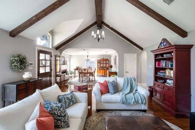 4623 W Amherst Avenue, Dallas, TX 75209