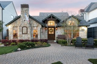 4623 W Amherst Avenue, Dallas, TX 75209