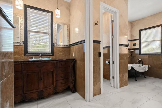 255 W GEORGE AVENUE, Maitland, FL 32751