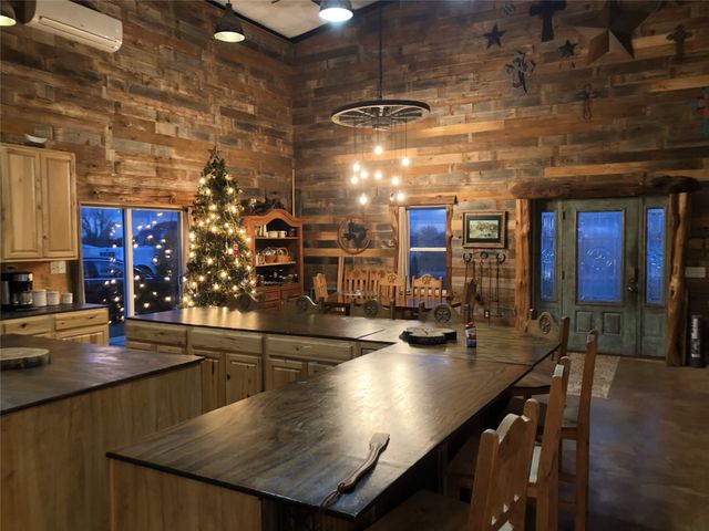 459 County Road 4287, Decatur, TX 76234