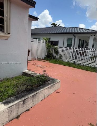 151 W 44th St, Hialeah, FL 33012