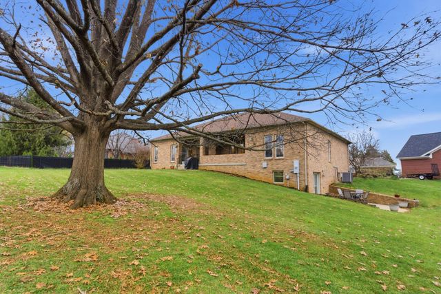 102 Jeannette Avenue, Frankfort, KY 40601