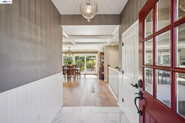 682 Jennie Ct, Lafayette, CA 94549