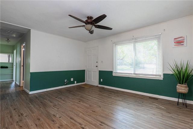 1736 Brook Street, Lawrence, KS 66044