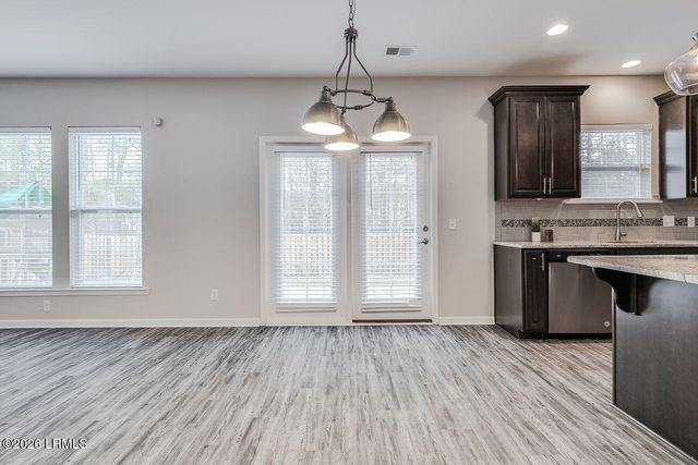 230 Willow Point Circle, Savannah, GA 31407