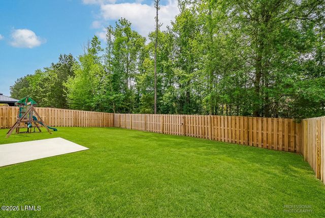 230 Willow Point Circle, Savannah, GA 31407