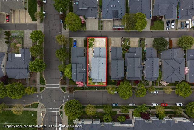 1019 Rustler Peak Street, Medford, OR 97502
